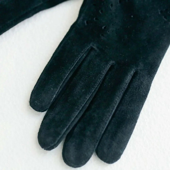 Di Firenze Black Suede Gloves with Laser Cut Detail  Scalloped Edge S - Picture 3 of 4